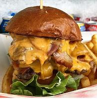 Super Burger Food Truck | Venezuelan Food | Comida Venezolana