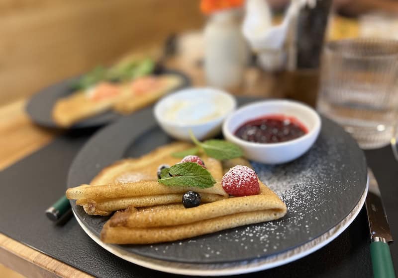 Evergreen restaurant — photo 3
