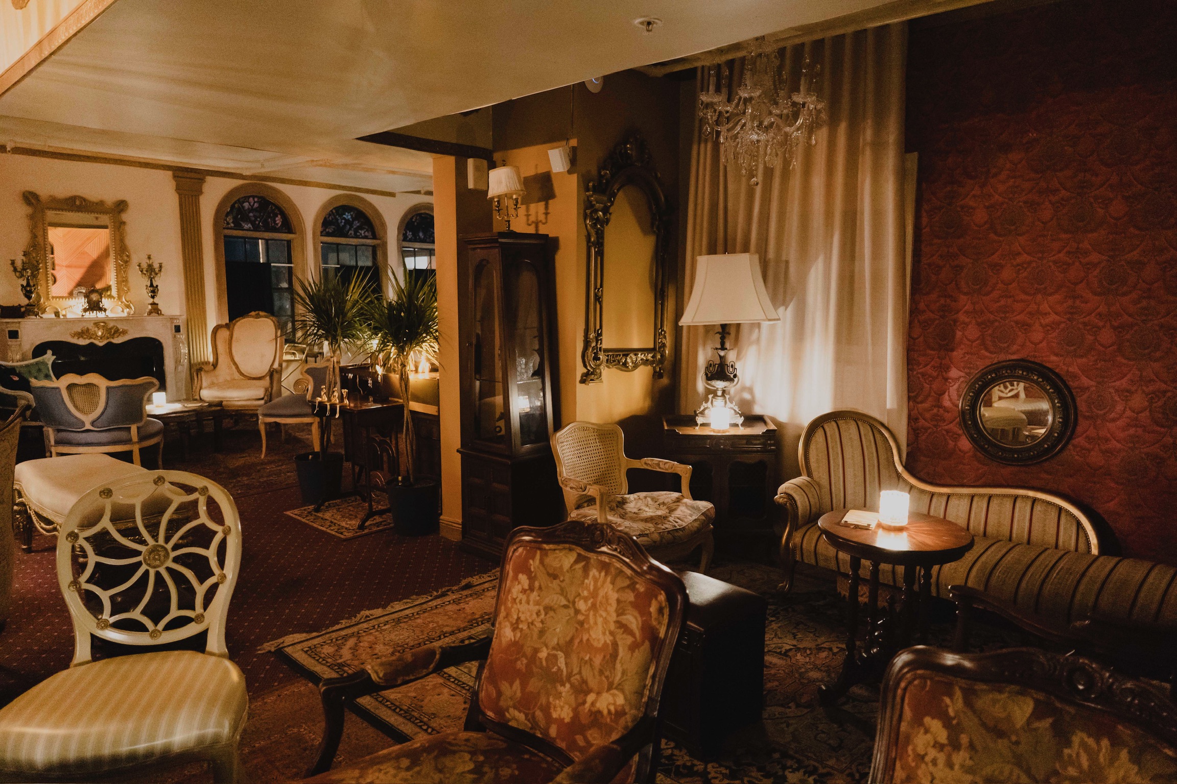 Romeo Room